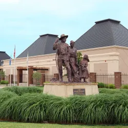 Cherokee Strip Regional Heritage Center - Enid