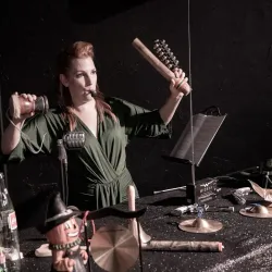 Gaslight Theatre - Enid