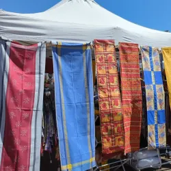 Lake Oswego Farmers' Market - Lake Oswego