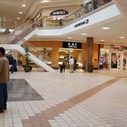 Rogue Valley Mall - Medford