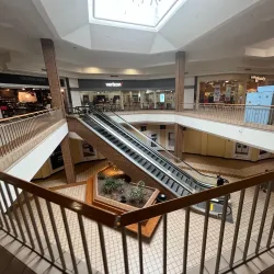 Rogue Valley Mall - Medford