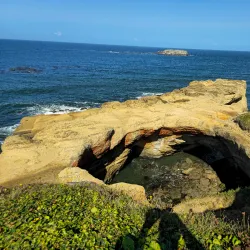 Devil's Punchbowl State Natural Area - Newport