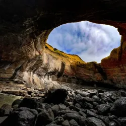 Devil's Punchbowl State Natural Area - Newport