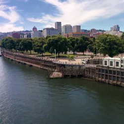 Tom McCall Waterfront Park - Portland