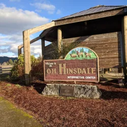 Dean Creek Elk Viewing Area Interpretive Center - Reedsport