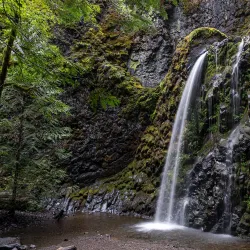 Myrtle Creek Falls - Roseburg