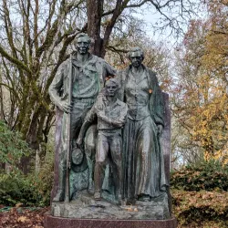 Bush's Pasture Park - Salem