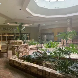Cranberry Mall - Cranberry Township
