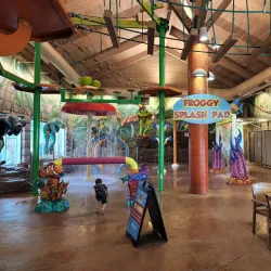 Splash Lagoon Indoor Water Park Resort - Erie