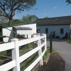 Lancaster County Amish Farm and House - Manheim