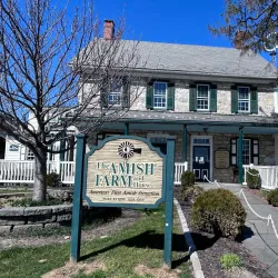 Lancaster County Amish Farm and House - Manheim