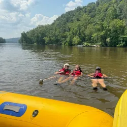 Delaware River Tubing and Kayaking - Morrisville