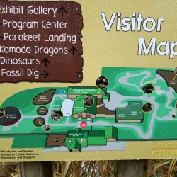 Clyde Peeling's Reptiland - Williamsport