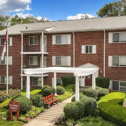 Centennial Village - Willow Grove