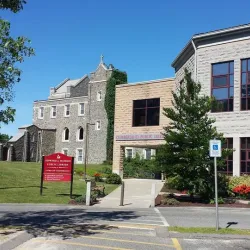 Cumberland Public Library - Cumberland