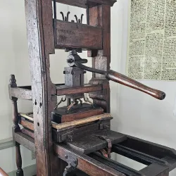 Museum of Newport History - Newport