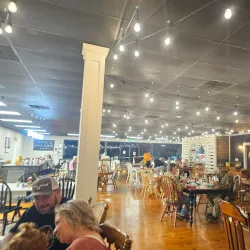 Hartsville Farmers Market - Hartsville