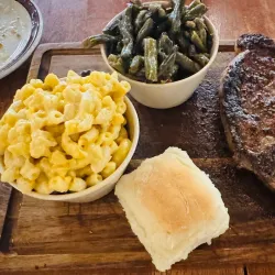 Hartsville Farmers Market - Hartsville