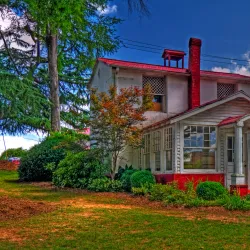 Pendleton Historic District - Pendleton