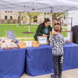 Brookings Farmers Market - Brookings