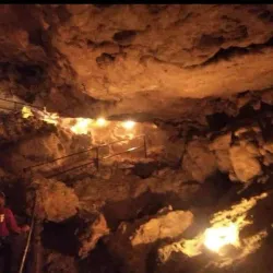 Black Hills Caverns - Rapid City