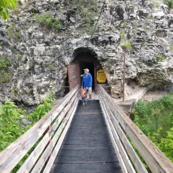 Black Hills Caverns - Rapid City