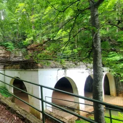 Dunbar Cave State Park - Clarksville