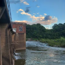 Duck River - Columbia