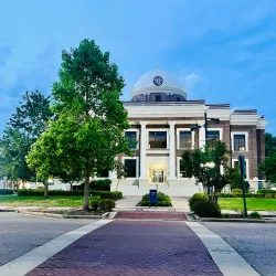 Dyer County Courthouse - Dyersburg