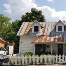 Leiper's Fork Village - Franklin