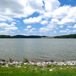 Fort Loudoun Lake - Lenoir City