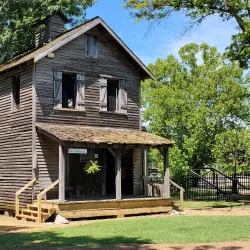 Cannonsburgh Village - Murfreesboro