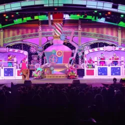 Smoky Mountain Opry - Pigeon Forge