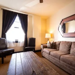 The Holland Hotel - Alpine