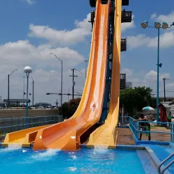 Hurricane Harbor Arlington - Arlington