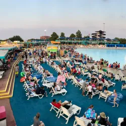 Hurricane Harbor Arlington - Arlington