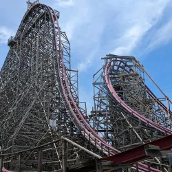 Six Flags Over Texas - Arlington