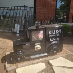 Blue Bell Creamery Gift Shop - Brenham