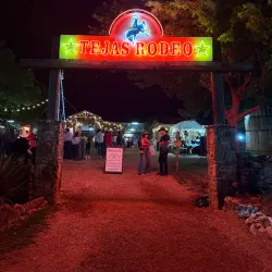 Tejas Rodeo Company - Bulverde