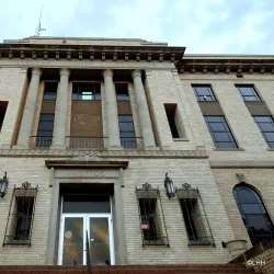 Burleson County Courthouse - Caldwell