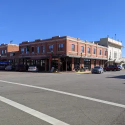 Crighton Theatre Plaza - Conroe