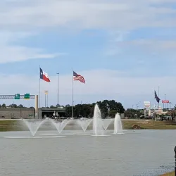 The Lone Star Monument and Historical Flag Park - Conroe