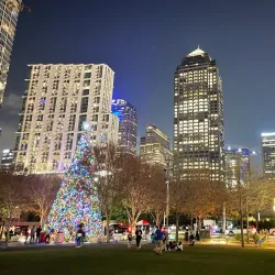 Klyde Warren Park - Dallas