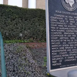 Polk County Courthouse - Livingston