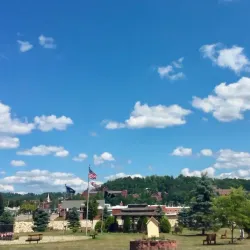 Mansfield Veterans Memorial - Mansfield