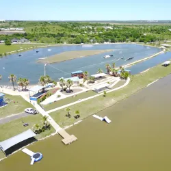 Texas Ski Ranch - New Braunfels