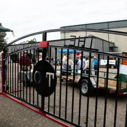 Palestine Civic Center - Palestine