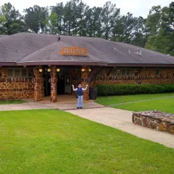 Palestine Depot and Visitor Center - Palestine