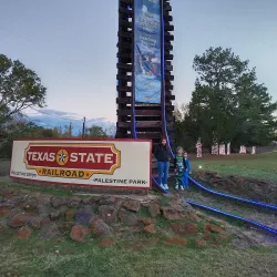 Palestine Depot and Visitor Center - Palestine