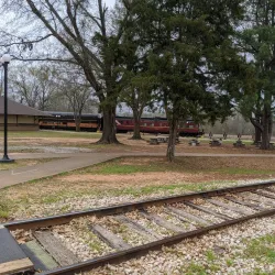 Palestine Depot and Visitor Center - Palestine